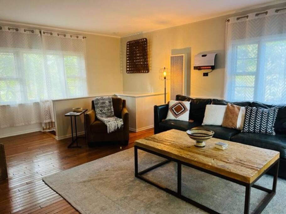 Mountain Retreat - Hot Tub, Lake, Fire Pit, Wineries, Restaurant Harpers Ferry