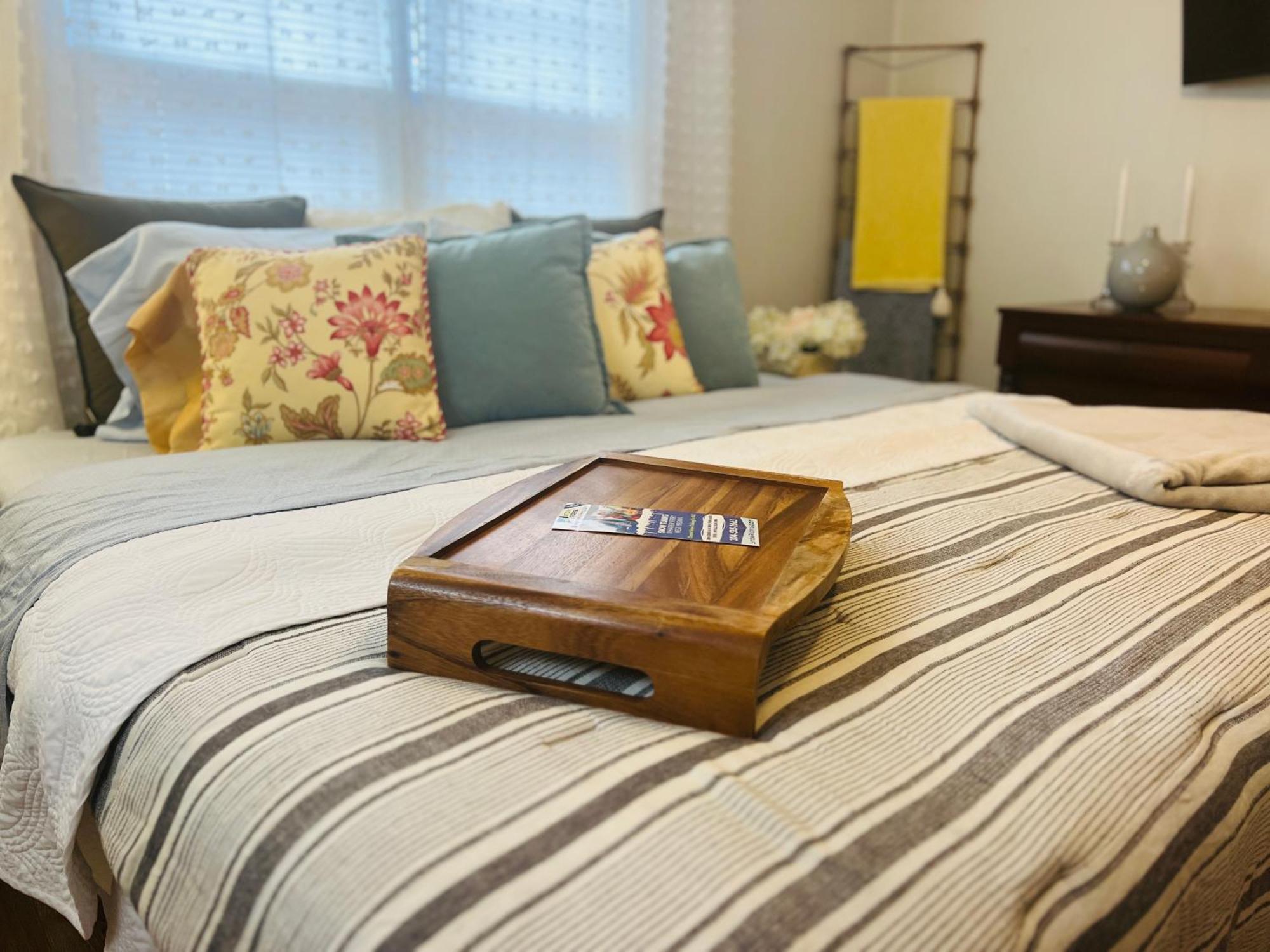 Mountain Retreat - Hot Tub, Lake, Fire Pit, Wineries, Restaurant Harpers Ferry