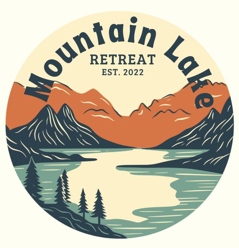 Mountain Retreat - Hot Tub, Lake, Fire Pit, Wineries, Restaurant Holiday home *